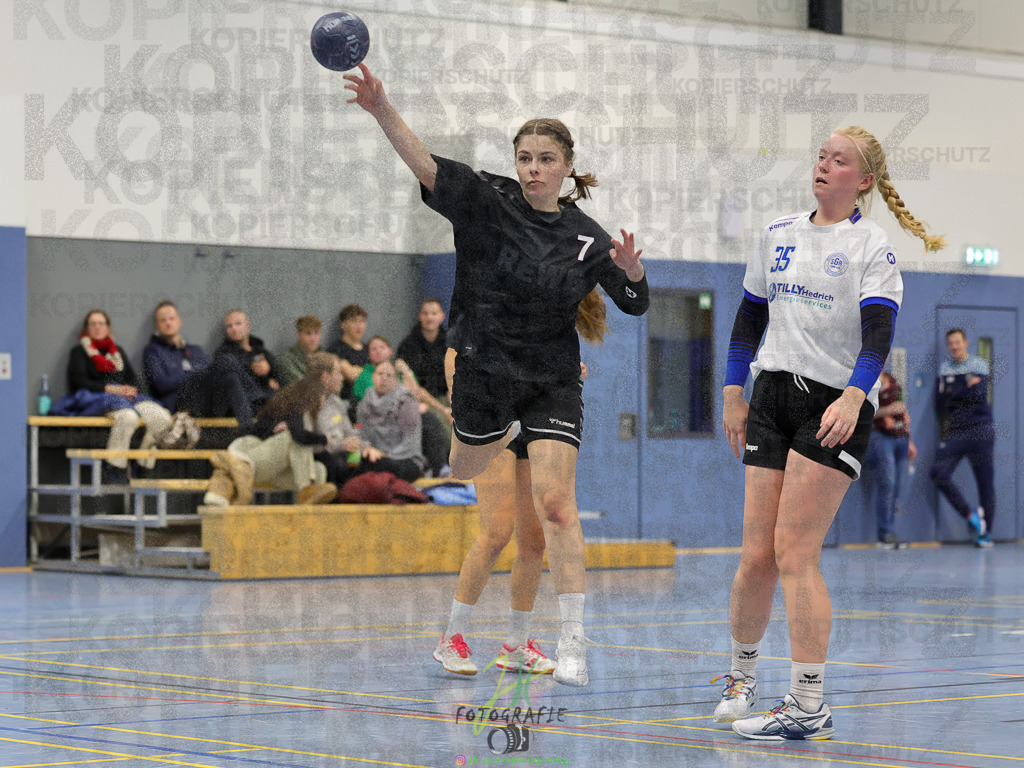 Frauen 2. Bezirksklasse, SG Rechtenbach - HSG Kleenheim/Langgöns III | Frauen 2. Bezirksklasse, SG Rechtenbach - HSG Kleenheim/Langgöns III am 16.11.2024 in Rechtenbach (Sporthalle Rechtenbach)Photo © 2024 - Jörg Heinrich - Realisiert mit Pictrs.com