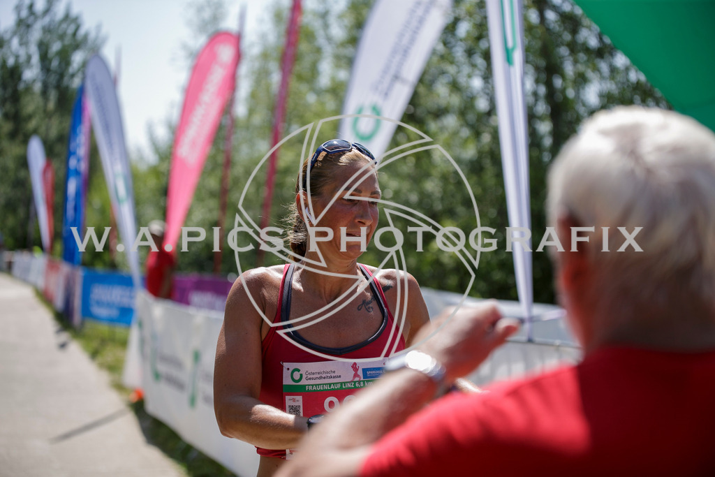 20250622-AW_M3582 | AUSTRIA, 22.06.2025, Linz, OOEGK Frauenlauf Linz Photo: WAPICS / Andreas Willdoner