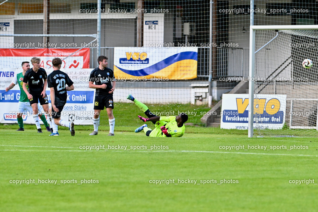 WSG Radenthein vs. URC Thal Assling | #99 Ayotunde Ezekiel Ikuepamitan URC Thal Assling, #5 Tobias Markus Trojer URC Thal Assling, #20 Lorenz Sebastian Blassnig URC Thal Assling, WSG Radenthein vs. URC Thal Assling, WSG Radenthein vs. URC Thal Assling am 30.05.2025 in Radenthein (Sportplatz Radenthein), Austria, (Photo by Bernd Stefan)