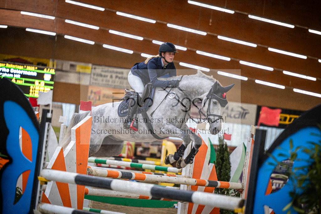 DOS_0197 | Entdecke hochwertige Reitturnierfotos von Foto Oger. Professionell, emotional und authentisch – jetzt Lieblingsmomente im Shop bestellen.Deutschlandweite Turnierfotografie. - Realisiert mit Pictrs.com