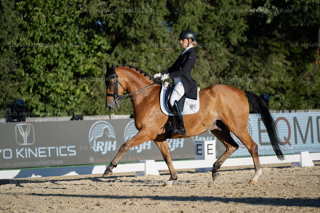 FHC2026_P09_12_11761 | Fichtenhof Classics 2026 – Grand Prix de Dressage - VOLTAIRE Design Preis, Reitanlage Fichtenhof, Sch ftlarn