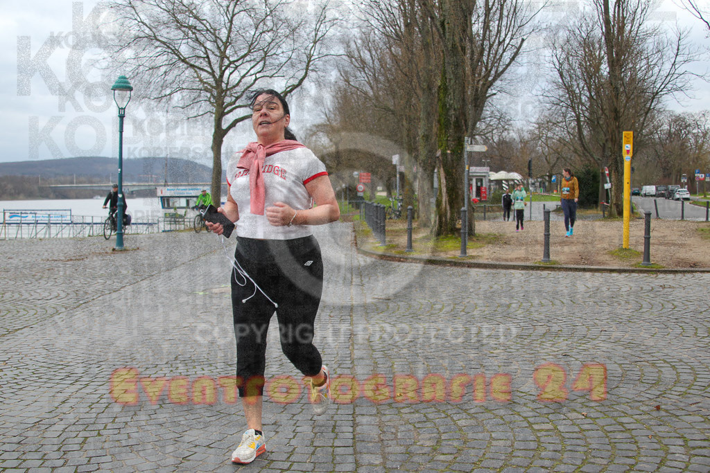 231231_1032_EV4_8946 | Sportfotografie im Rhein-Sieg Kreis, Köln, Bonn, NRW, Rheinland Pfalz, Hessen, etc. Unser Tätigkeitsfeld umfasst den Laufsport vom Volkslauf über den Marathon, Duathlon, Triathon bis zum Ultralauf wie Kölnpfad Ultra oder Schindertrail.