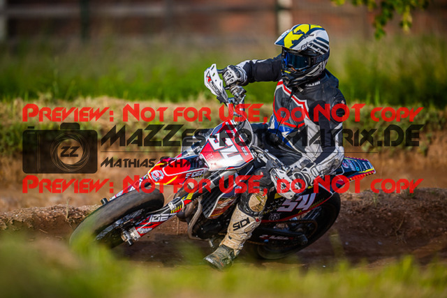 MaZZes_FotoMatrix_220618_9411 | S4