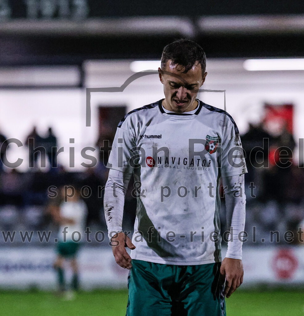 2024-03-28_062_FC_Schwaig_gegen_VfB_Forstinning | Oberding, Deutschland, 28.03.2024:
Fußball, Landesliga Südost 2023 / 2024, 27. Spieltag, FC Schwaig gegen VfB Forstinning, Endergebnis: 2:1

Maximilian Hellinger (FC Schwaig, #23)

Foto: Christian Riedel / fotografie-riedel.net