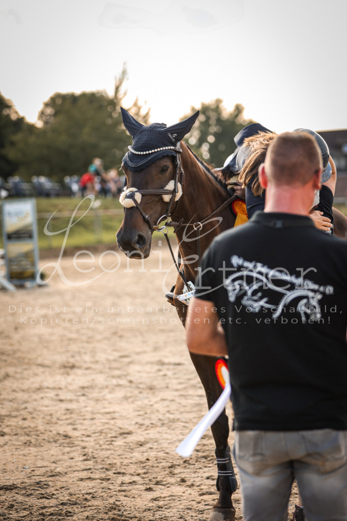 01.FrSpE00352 | Leoni Ertmer Photography - Realisiert mit Pictrs.com