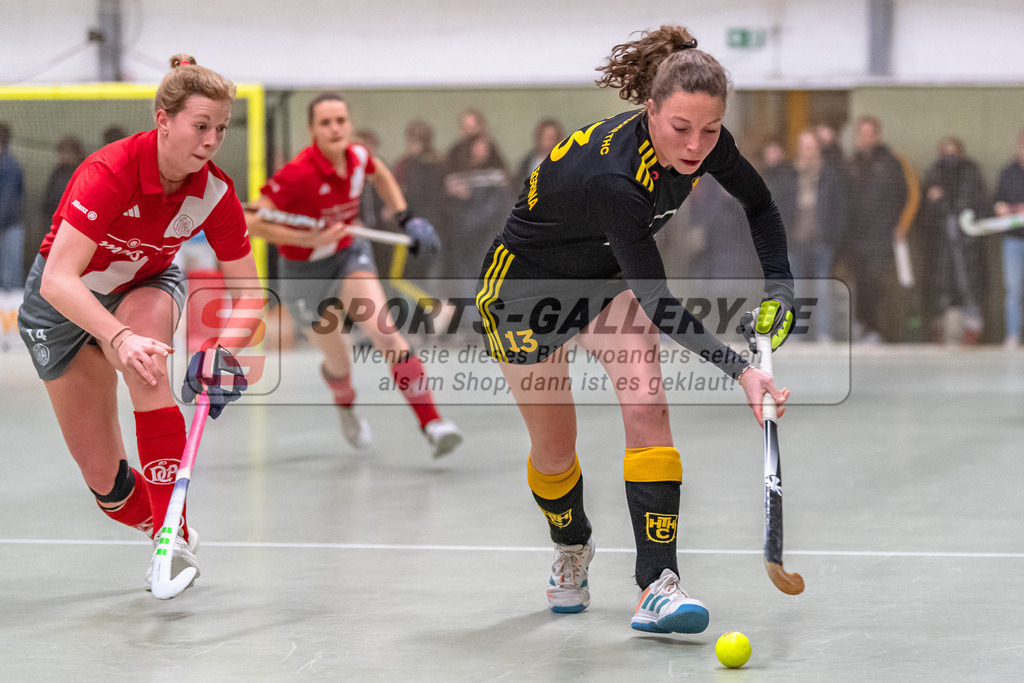 SM_20240112-D5A_9799 | 1.Bundesliga Hallenhockey  (W) HTHC - DCadA / 5:2 (0:0)