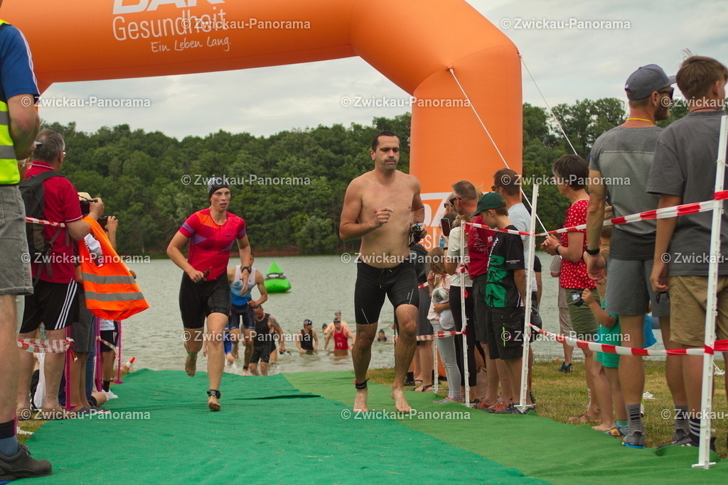 2023_0630_KoberTriathlon_Jeder0137 | Urban. Natur. Panorama. Luftbild. 
Der Bildershop für aufregende Perspektiven!
Für Deko, Wandbild und Kalender!
Wir bringen LED-Bilder zum Leuchten!

