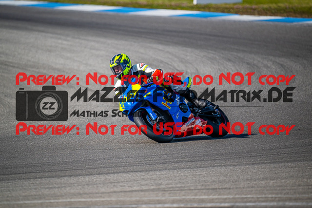 MaZZes_FotoMatrix_230410_4878 | ROT