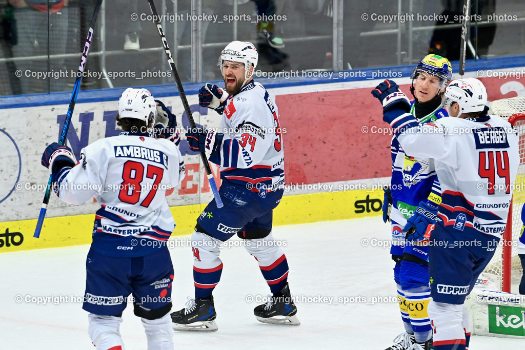 EC IDM Wärmepumpen VSV vs. Hydro Fehervar AV19  | Jubel Hydro Fehervar AV19 Mannschaft, #34 Terbocs Istvan HYDRO FEHERVAR, #87 Ambrus Gergö HYDRO FEHERVAR, #77 LINDNER Philipp EC VSV, EC IDM Wärmepumpen VSV vs. Hydro Fehervar AV19 , EC IDM Wärmepumpen VSV vs. Hydro Fehervar AV19  am 01.01.2025 in Villach (Stadthalle Villach), Austria, (Photo by Bernd Stefan)