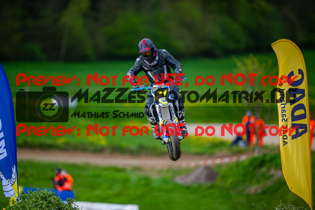 MaZZes_FotoMatrix_230506_0542 | S2