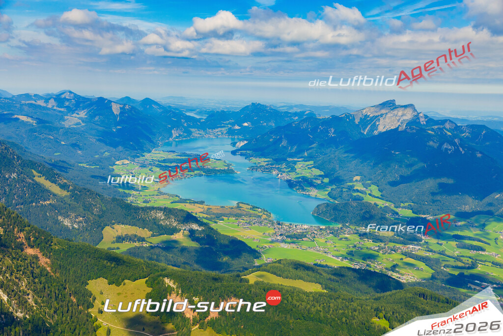 Luftaufnahme von Wolfgangsee Strobl Bild- Das Luftbild wurde 2025 vom UL-Flugzeug heraus erstellt ( keine Drohne ) - Hochauflösende Luftaufnahme -Nicht vergleichbar mit Google Maps oder Satelittenbilder- Die Geschenkidee !Mit Lizenz und Bildrechte bestellbar
