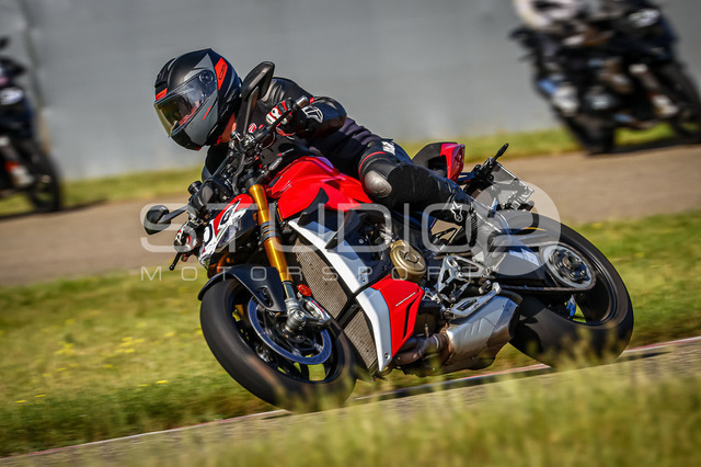 0608-260530DCB-005_608 | Deine Full-Service-Agentur für ✔️Videoproduktionen und ✔️Motorsportfotografie Jetzt Angebot anfragen!