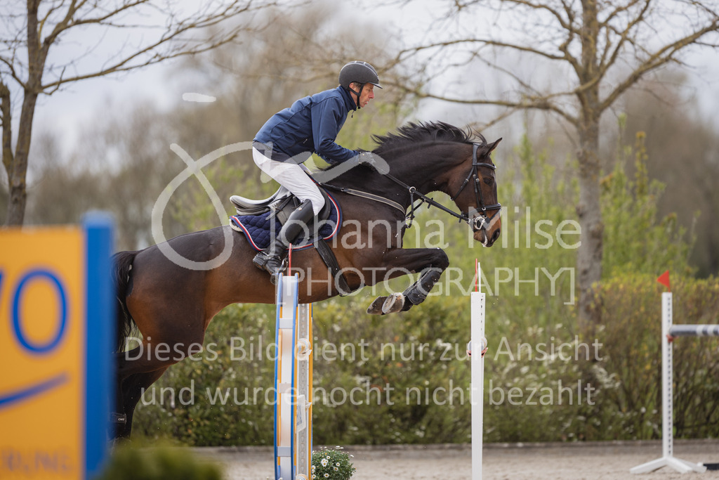 230427_HofSosath_2Ph-M2St-183 | Deine schönsten Turniermomente als professionelle Fotos! Entdecke hochwertige Pferdesport-Fotografie im Online-Shop. Jetzt Fotos finden & bestellen!