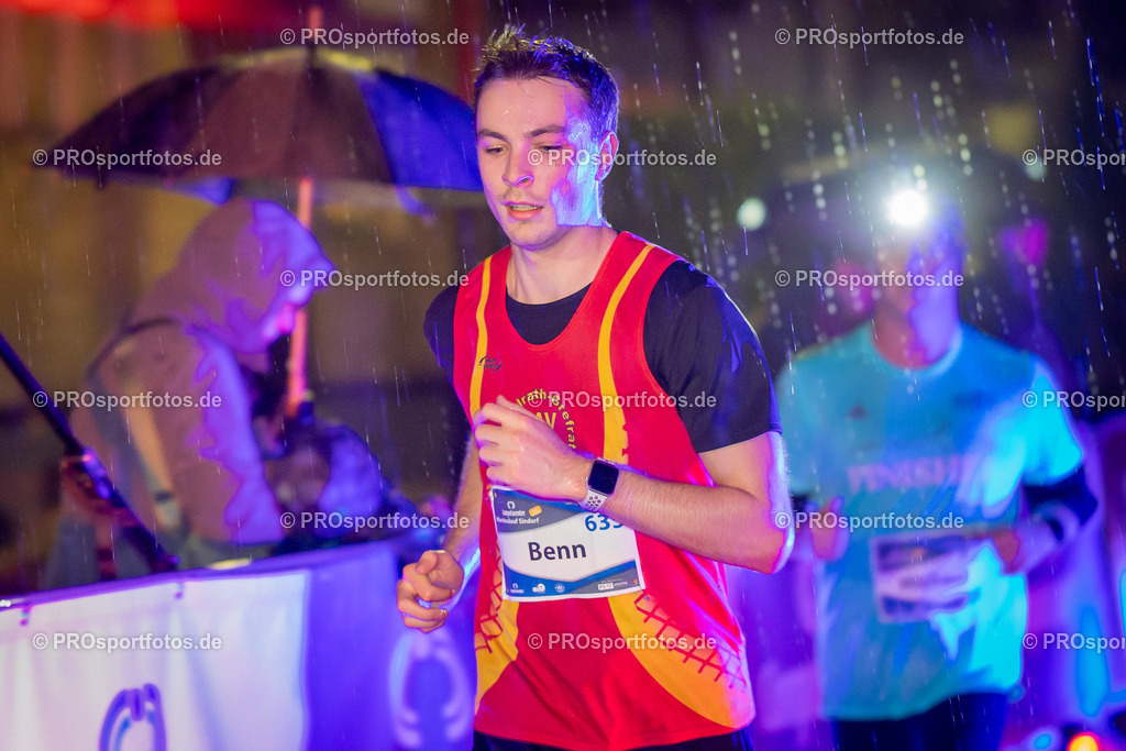 Martinslauf Sindorf 2023 in Kerpen-Sindorf, 09.11.2023 | Impressionen vom Martinslauf Sindorf 2023 am 09.11.2023 in Kerpen-Sindorf (Nordrhein-Westfalen).