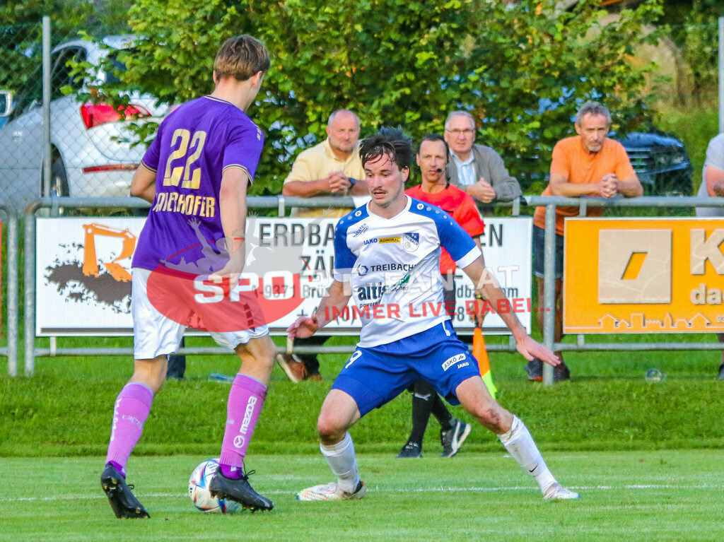 Austria Klagenfurt Amateure - SK Treibach 1-1, Kärntner Liga 2. Runde | Marius Maierhofer (Austria Klagenfurt Amateure #22) Marco Pirker (SK Treibach #9) Austria Klagenfurt Amateure - SK Treibach 1-1 am 08.08.2023 in Brückl
(Sportplatz), Austria, (Photo by Ernst Krawagner sport-fan.at) - Realisiert mit Pictrs.com
