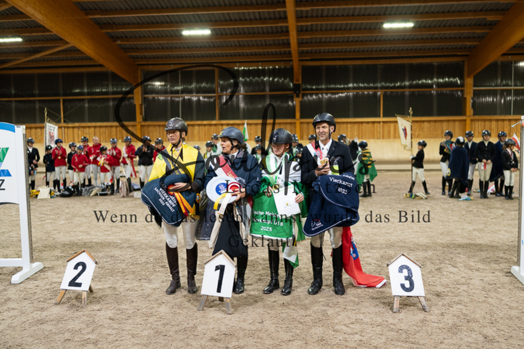 A7V03592 | Pferdefotograf