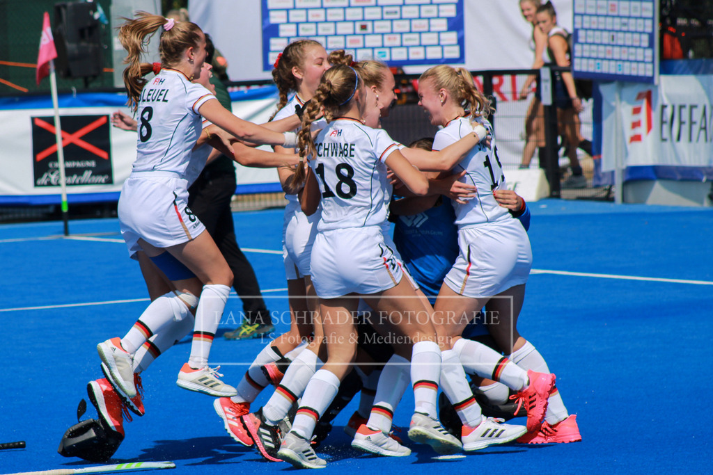 U21 EM HALBFINALE GER-NED 29.07.22 (W)-03 | lanaschraderfotografie - Realisiert mit Pictrs.com