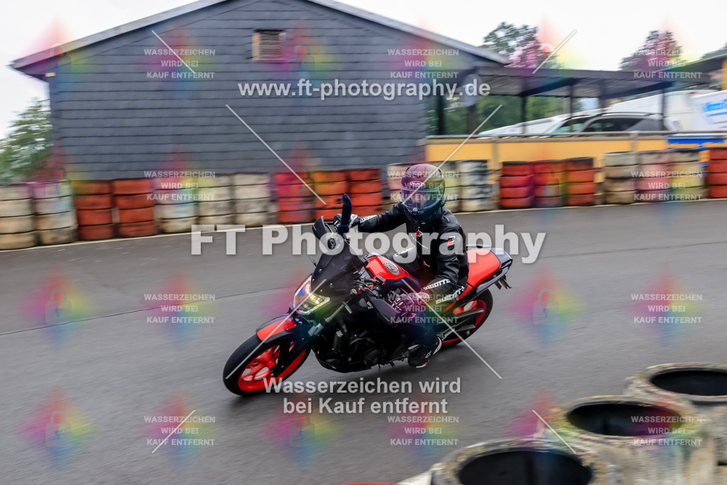 _TCM3124 | Hier findet Ihr Bilder von Touristenfahrten auf der Nürburgring Nordschleife oder von anderen Veranstaltungen die ich besucht habe. Viel Spass beim Durch Schauen 