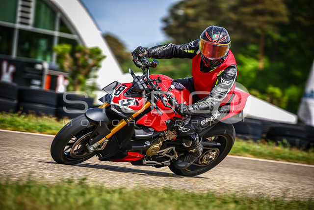 0085-250503_DCB-039_85 | Deine Full-Service-Agentur für ✔️Videoproduktionen und ✔️Motorsportfotografie Jetzt Angebot anfragen!