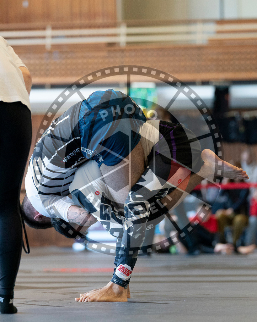 20250329PBB1930-2 | Fighters compete during the International Luta Livre (ILLCS) Germany IX Spring 2025 Competition spring on March 29, 2025 in Hannover, Germany.© Chiara Dazi
