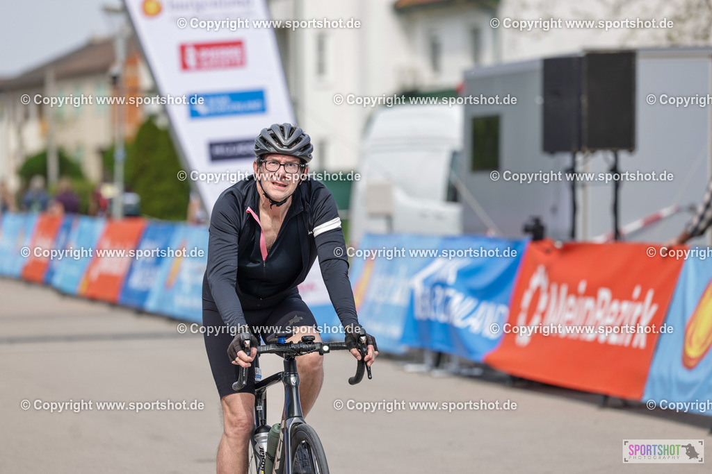 VJ__0079 | Neusiedlersee Radmarathon 2026@sportshot_your_pictrs #yourpictures#roadtowm2029 #nrm #neusiedlerseeradmarathon #neusiedlersee #neusiedlerseetourismus #burgenland #mörbisch #nrm26 #burgenlandtourismus #voglundco #poweredbyburgenlandtourismus #radsport #rad #marathon #ucigranfondo #visitburgenland #ucigranfondoworldseries