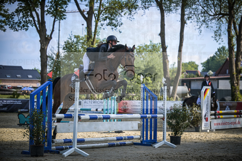 DOS_5589 | Entdecke hochwertige Reitturnierfotos von Foto Oger. Professionell, emotional und authentisch – jetzt Lieblingsmomente im Shop bestellen.Deutschlandweite Turnierfotografie. - Realisiert mit Pictrs.com