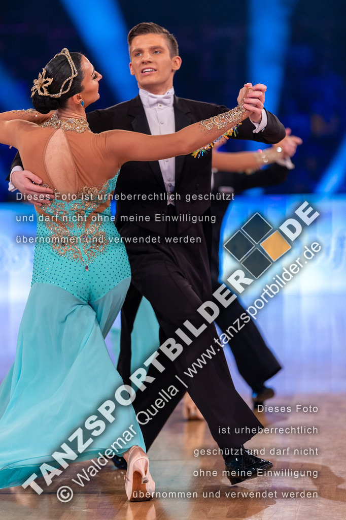 20231111-11452 | Hier finden Sie Tanz Bilder vom Latein und Standard Formationen tanzen. Sportbilder vom Tanzsport. Schöne Fotos und von Weltmeisterschaft, Europameisterschaft, Bundesliga, Regionalliga, Oberliga und Landesliga sowie von GOC Stuttgart, DanceComp, WM Bremen