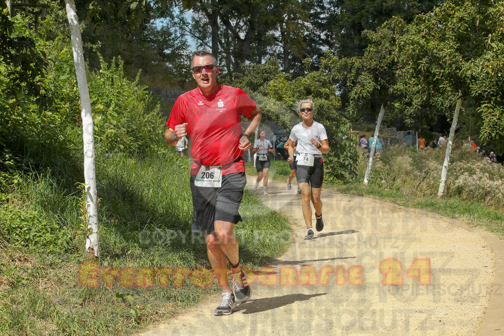 250824_1252_EX1_0777 | Sportfotografie im Rhein-Sieg Kreis, Köln, Bonn, NRW, Rheinland Pfalz, Hessen, etc. Unser Tätigkeitsfeld umfasst den Laufsport vom Volkslauf über den Marathon, Duathlon, Triathon bis zum Ultralauf wie Kölnpfad Ultra oder Schindertrail.