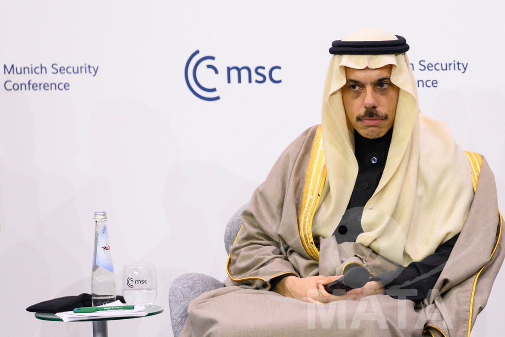 _DWI3640 | MATA IndoCon - Realisiert mit Pictrs.com