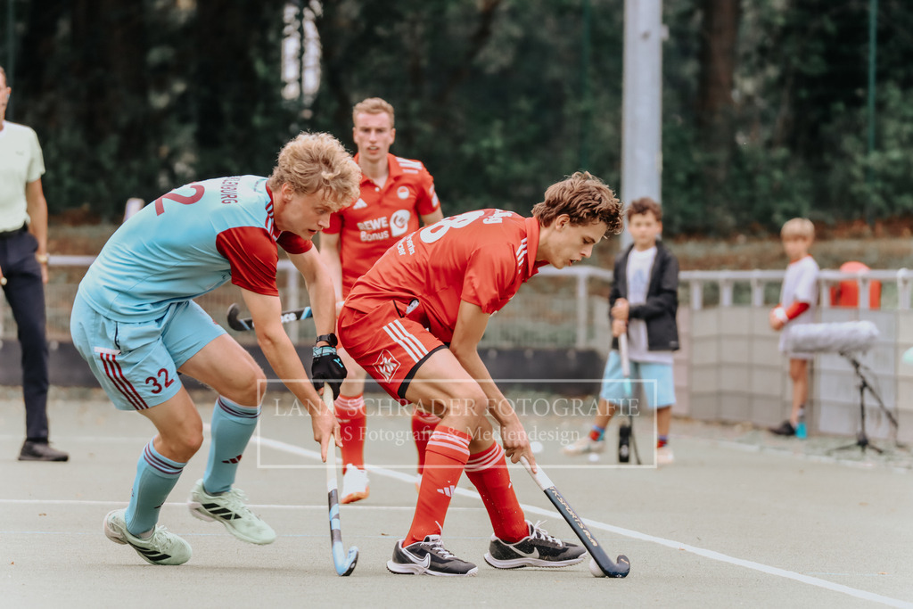 Herren_Bundesliga_02_F_RWK-UHC_21.09.25_Köln (299 von 471) | lanaschraderfotografie - Realisiert mit Pictrs.com