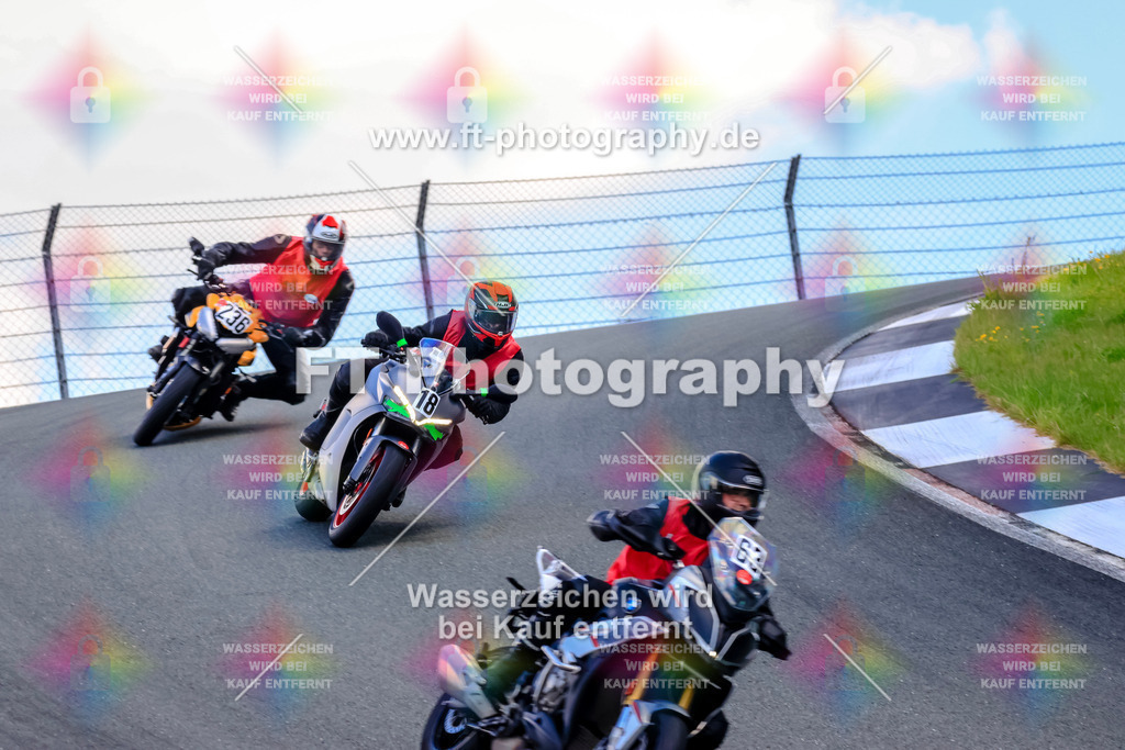 _TCM4362 | Hier findet Ihr Bilder von Touristenfahrten auf der Nürburgring Nordschleife oder von anderen Veranstaltungen die ich besucht habe. Viel Spass beim Durch Schauen 