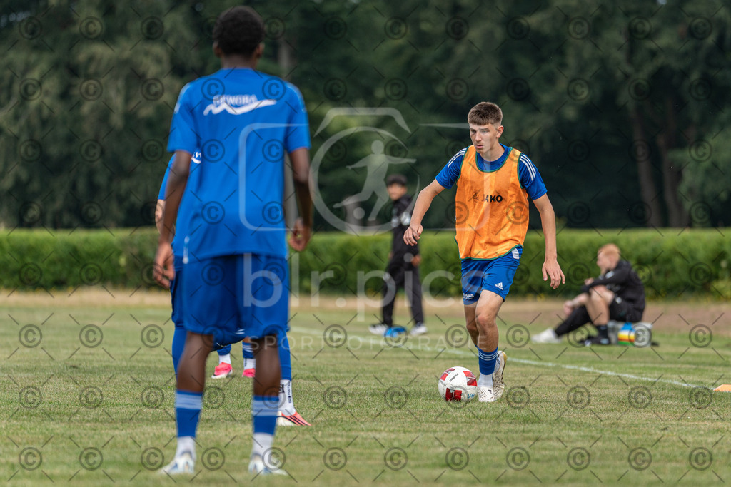 _DSC7802 | Professionelle Fußball- und Sportfotografie. Spielbilder online ansehen und kaufen – Einzelbilder oder komplette Galerien in hoher Qualität. - Realisiert mit Pictrs.com