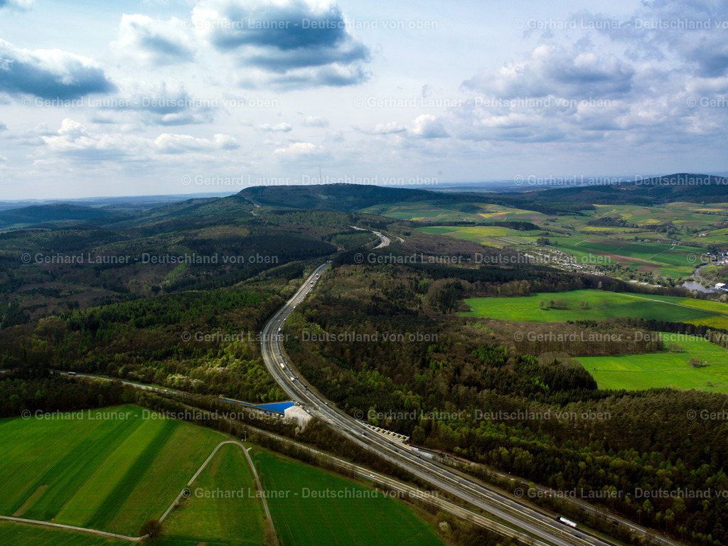 2524112 | Autobahndreieck Hattenbach mit Blick zum Knüllgebirge