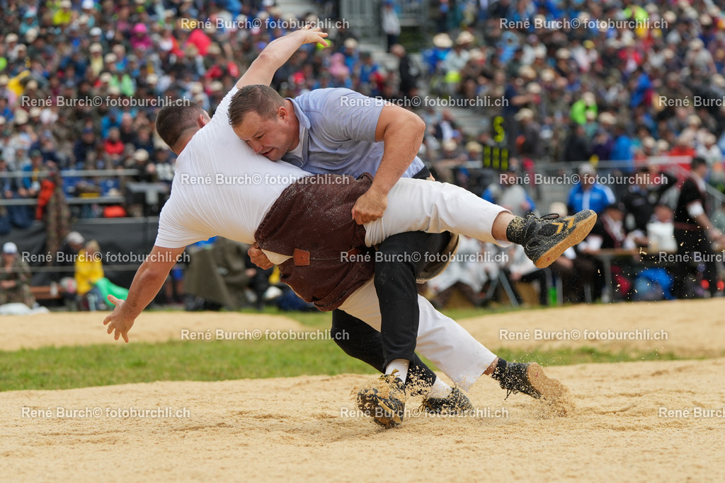 98 | René Burch leidenschaftlicher Fotograf aus Kerns in Obwalden.  Hier finden sie Sport, Landschaft und Natur Fotografie.
 - Realisiert mit Pictrs.com