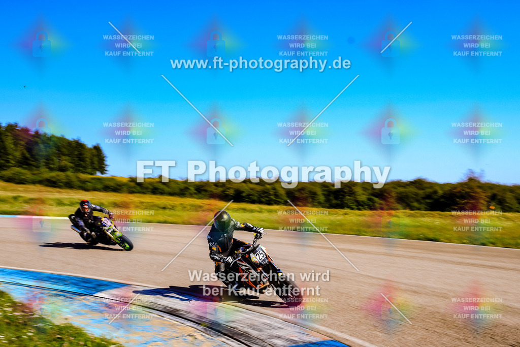 025-2510 | Hier findet Ihr Bilder von Touristenfahrten auf der Nürburgring Nordschleife oder von anderen Veranstaltungen die ich besucht habe. Viel Spass beim Durch Schauen 