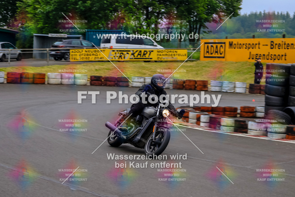 OBK-5409 | Hier findet Ihr Bilder von Touristenfahrten auf der Nürburgring Nordschleife oder von anderen Veranstaltungen die ich besucht habe. Viel Spass beim Durch Schauen 