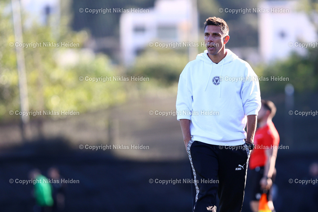 NH_HolsteinKiel_FerencvarosBudapest_Testspiel_10012025 | Marcel Rapp (Trainer, Holstein Kiel)Fußball I Herren I Testspiel I Saison 2025-2026  I Holstein Kiel - Ferencvaros Budapest I 10.01.2026 I La Manga Club (Spanien)