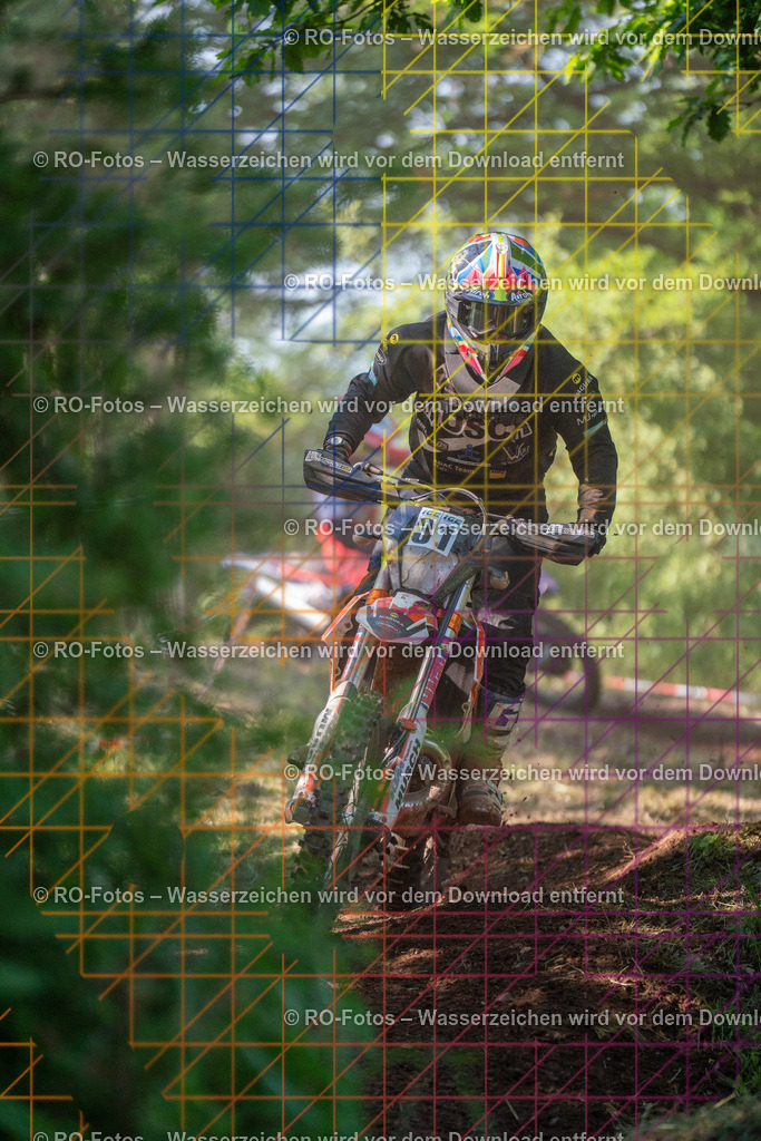 Wolfshausen 3 Lauf -1534 | Sportfotografie von RO-Fotos: Motorsport, Motocross, Enduro, Laufveranstaltungen und Triathlon. Professionelle Fotos von Sportlern und Events. - Realisiert mit Pictrs.com