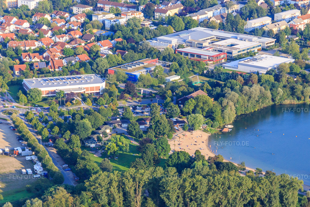 Luftbild: Strand des Badesee Bensheim am Abend in Bensheim im Bundesland Hessen in Deutschland. Foto: IMG_102981.jpg vom 28.08.2017 durch Werner Riehm/FLY-FOTO.deWWW.BASINUS-BAD.DE