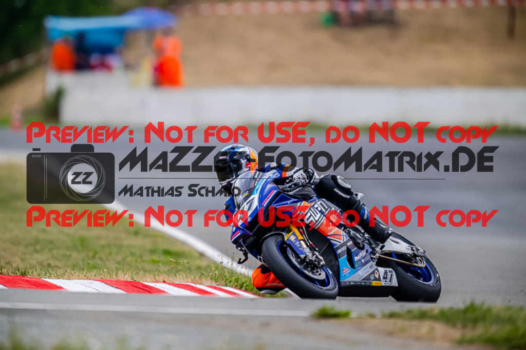 MaZZes_FotoMatrix_220723_5354 | IDM1000