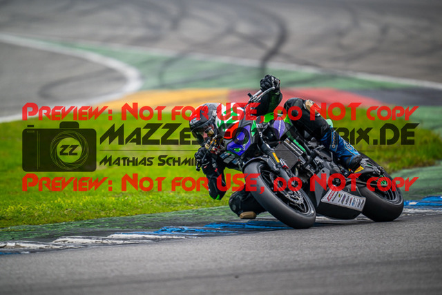 MaZZes_FotoMatrix_220924_7197 | TWIN CUP