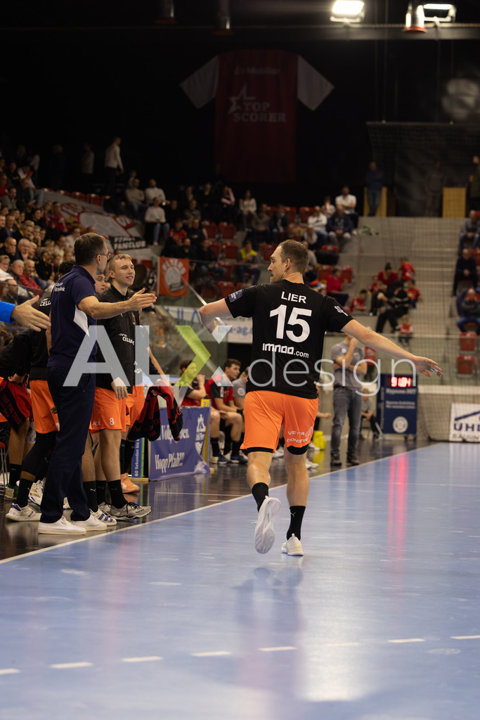 Handballen I Herren I Saison 2025-2026 I Quickline Handball League 2026 | Men I 18. Spieltag I Pfade Winterthur - Kadetten Schaffhausen I 20.12.2025 | 15 Marvin Lier (Kadetten Schaffhausen) - Flügel links - Realisiert mit Pictrs.com