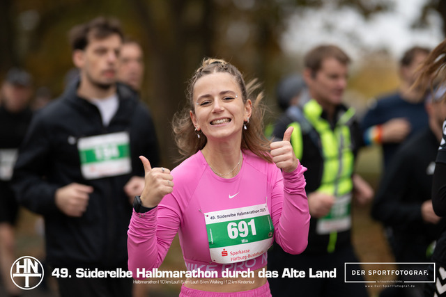 Süderelbe Halbmarathon 2025 I 09.11.2025 I Fotograf_DerSportfotograf.I 00328 | Der Sportfotograf. - Realisiert mit Pictrs.com