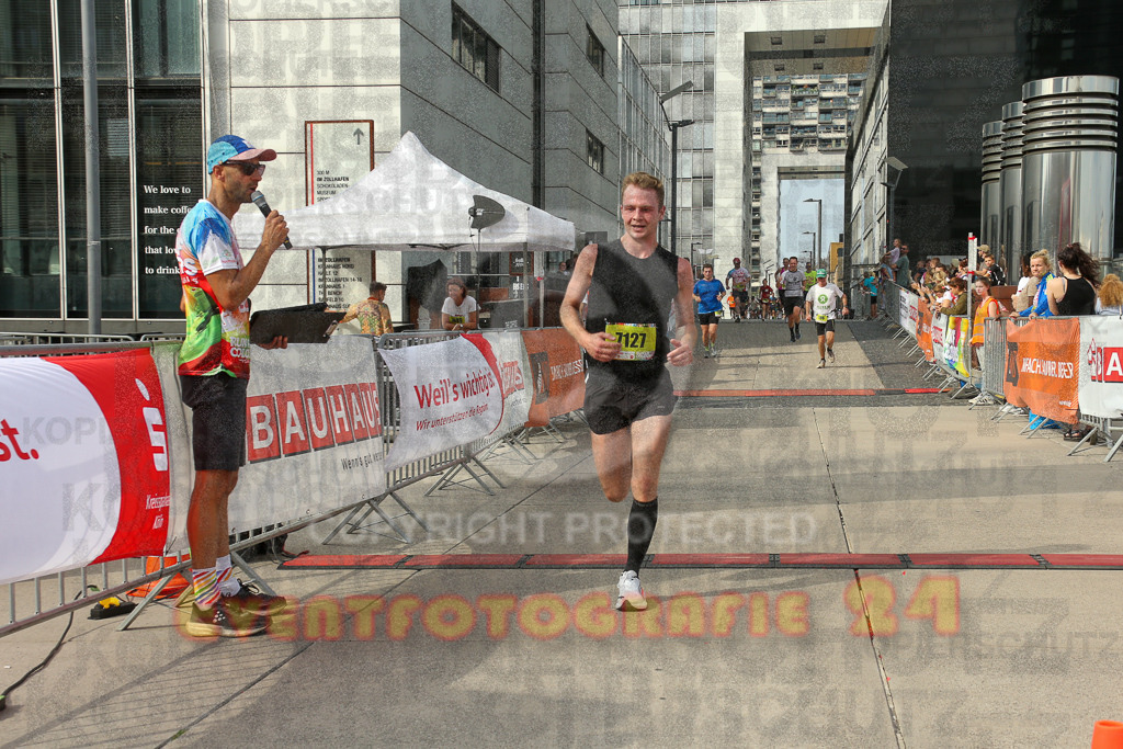 250920_1527_EX1_9471 | Sportfotografie im Rhein-Sieg Kreis, Köln, Bonn, NRW, Rheinland Pfalz, Hessen, etc. Unser Tätigkeitsfeld umfasst den Laufsport vom Volkslauf über den Marathon, Duathlon, Triathon bis zum Ultralauf wie Kölnpfad Ultra oder Schindertrail.