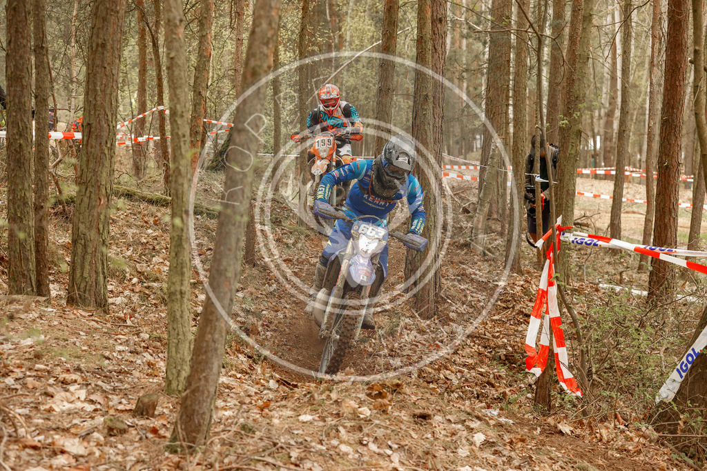 2TaktLauf1-603 | koppe-media - Realisiert mit Pictrs.com