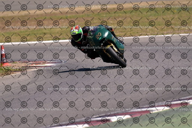 26bt04-1295 | markuskiefer.com - Realisiert mit Pictrs.com