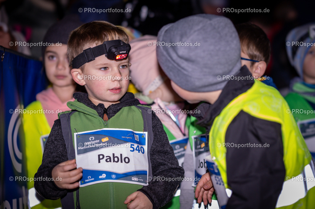 Martinslauf Sindorf 2023 in Kerpen-Sindorf, 09.11.2023 | Impressionen vom Martinslauf Sindorf 2023 am 09.11.2023 in Kerpen-Sindorf (Nordrhein-Westfalen).