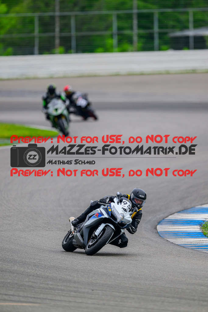 MaZZes_FotoMatrix_240521_6007705_2519 | GELB