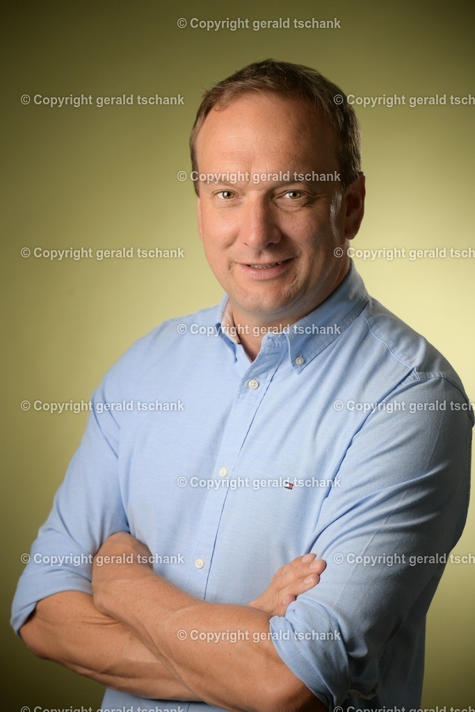 DSC_2371 | Wählen Sie hier bitte Ihr bestes Foto aus, mit diesem Bild wird Ihr Set produziert. Sollten Sie kein Bild wählen oder mehrere suchen wir das Beste aus!