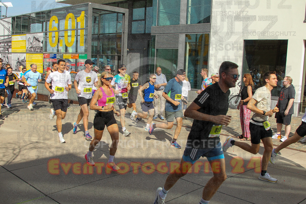 250920_1430_EV4_6971 | Sportfotografie im Rhein-Sieg Kreis, Köln, Bonn, NRW, Rheinland Pfalz, Hessen, etc. Unser Tätigkeitsfeld umfasst den Laufsport vom Volkslauf über den Marathon, Duathlon, Triathon bis zum Ultralauf wie Kölnpfad Ultra oder Schindertrail.